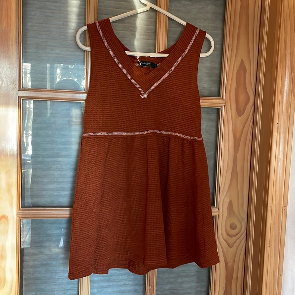 Rust colored flowy tank